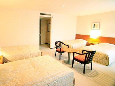 Hotel Pearl City Kurosaki Kitakyūshū Extérieur photo